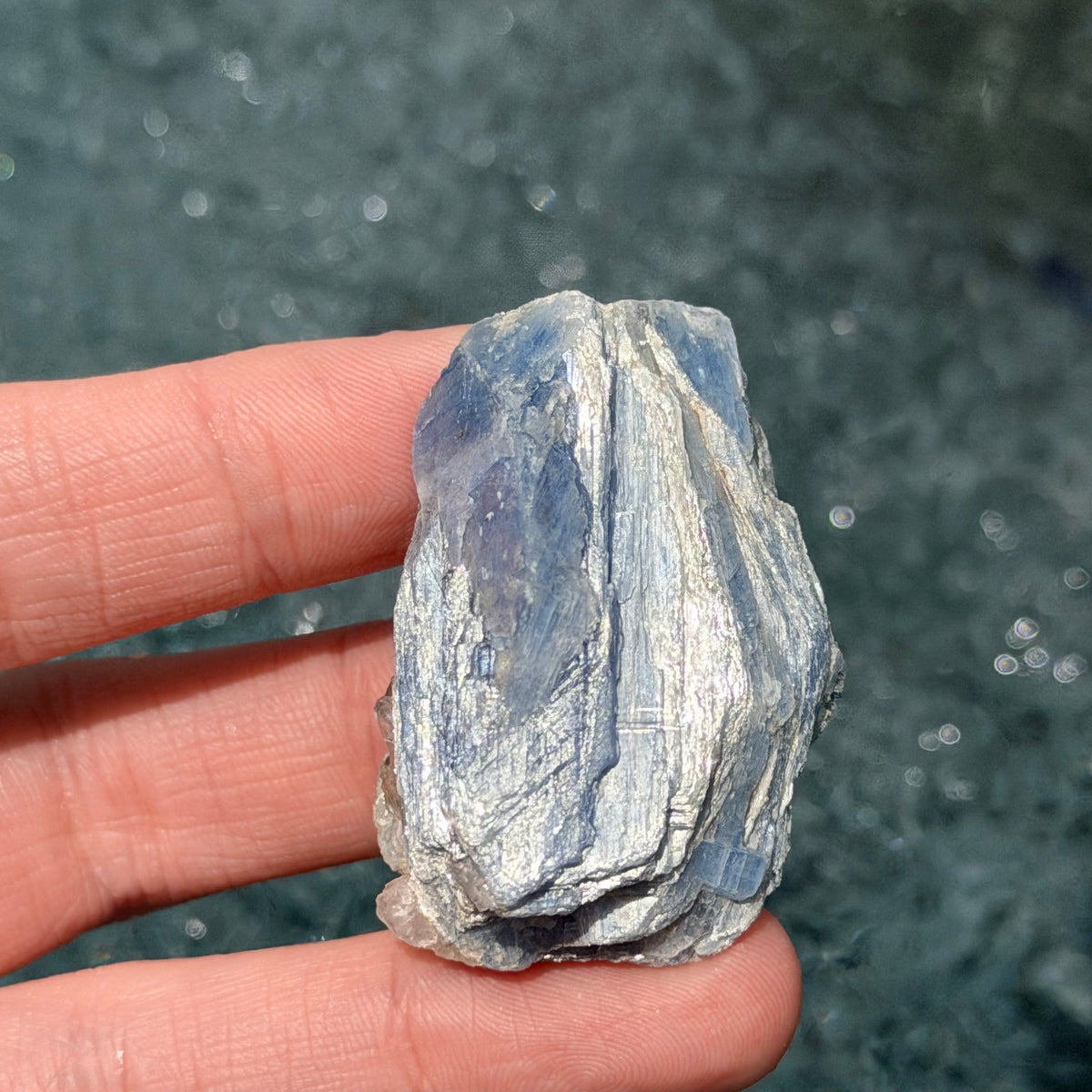 Blue Kyanite raw