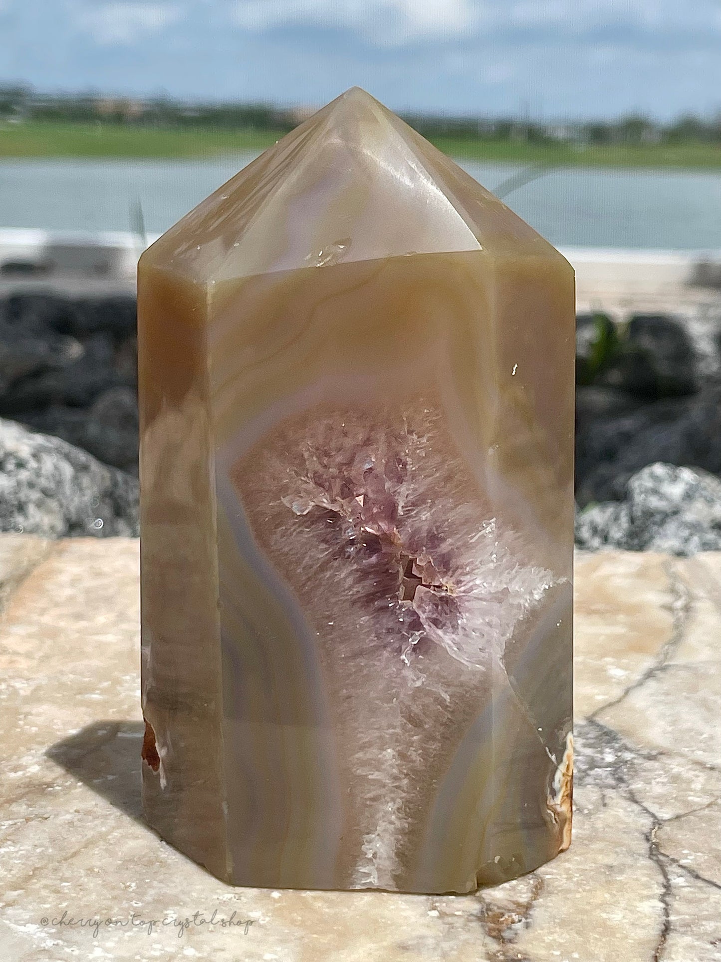 Crystal Vision Agate x Amethyst Tower