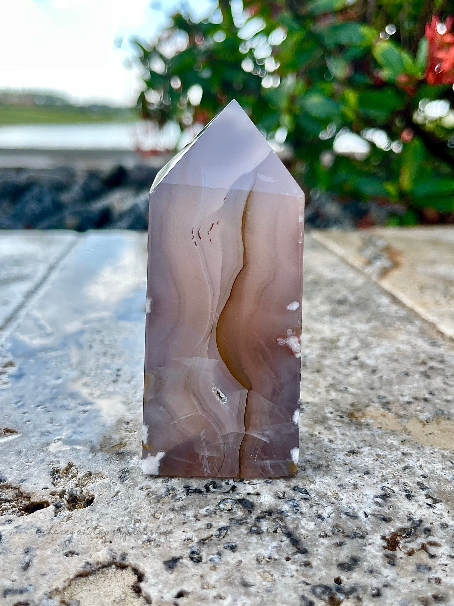 Taupe Flower Agate Tower