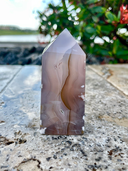 Taupe Flower Agate Tower
