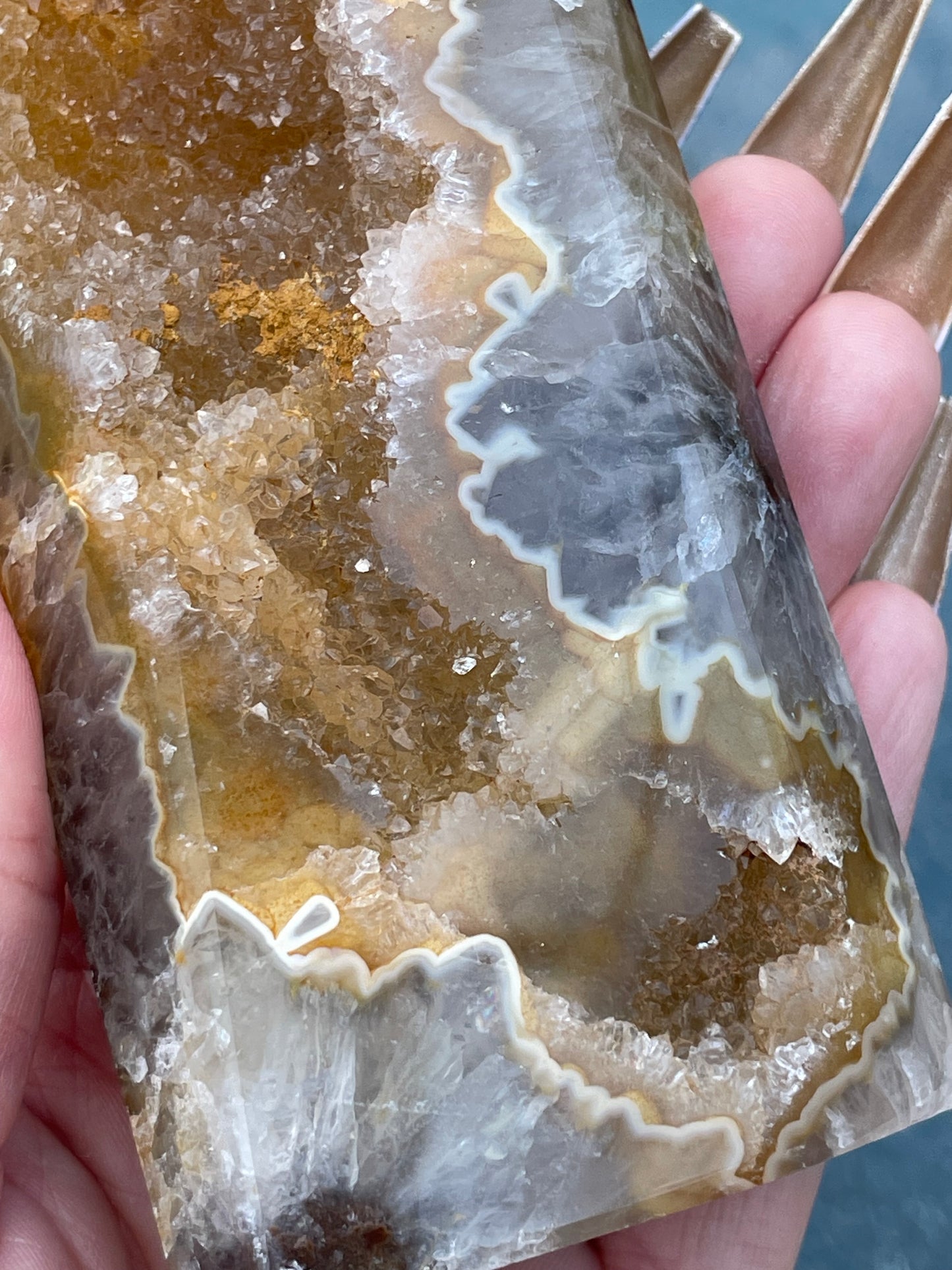 Lightning⚡️ Yellow Agate Tower