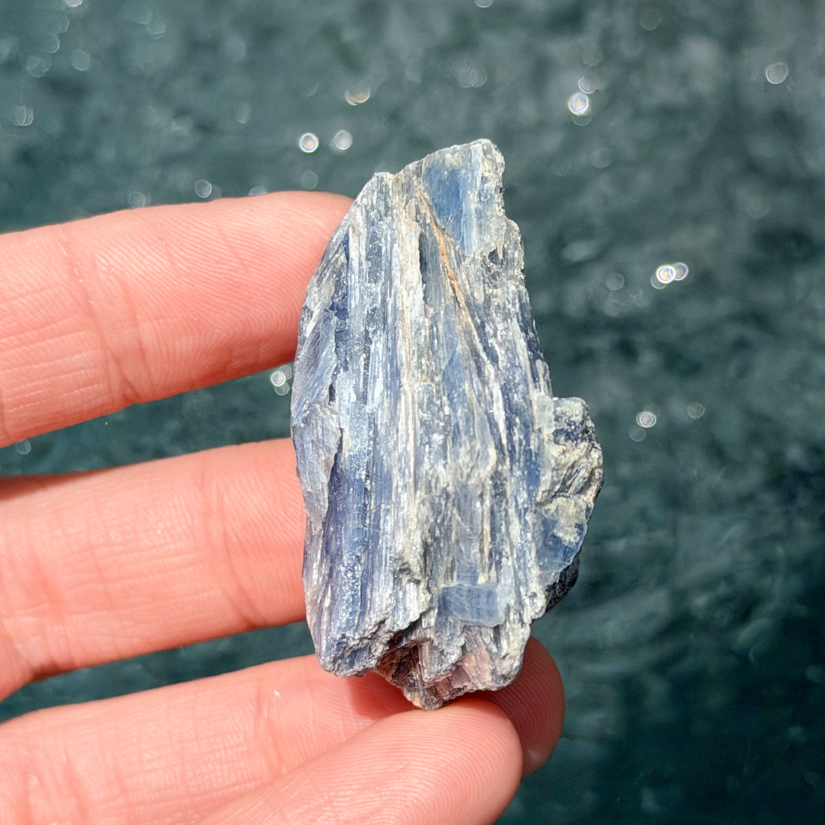 Blue Kyanite raw