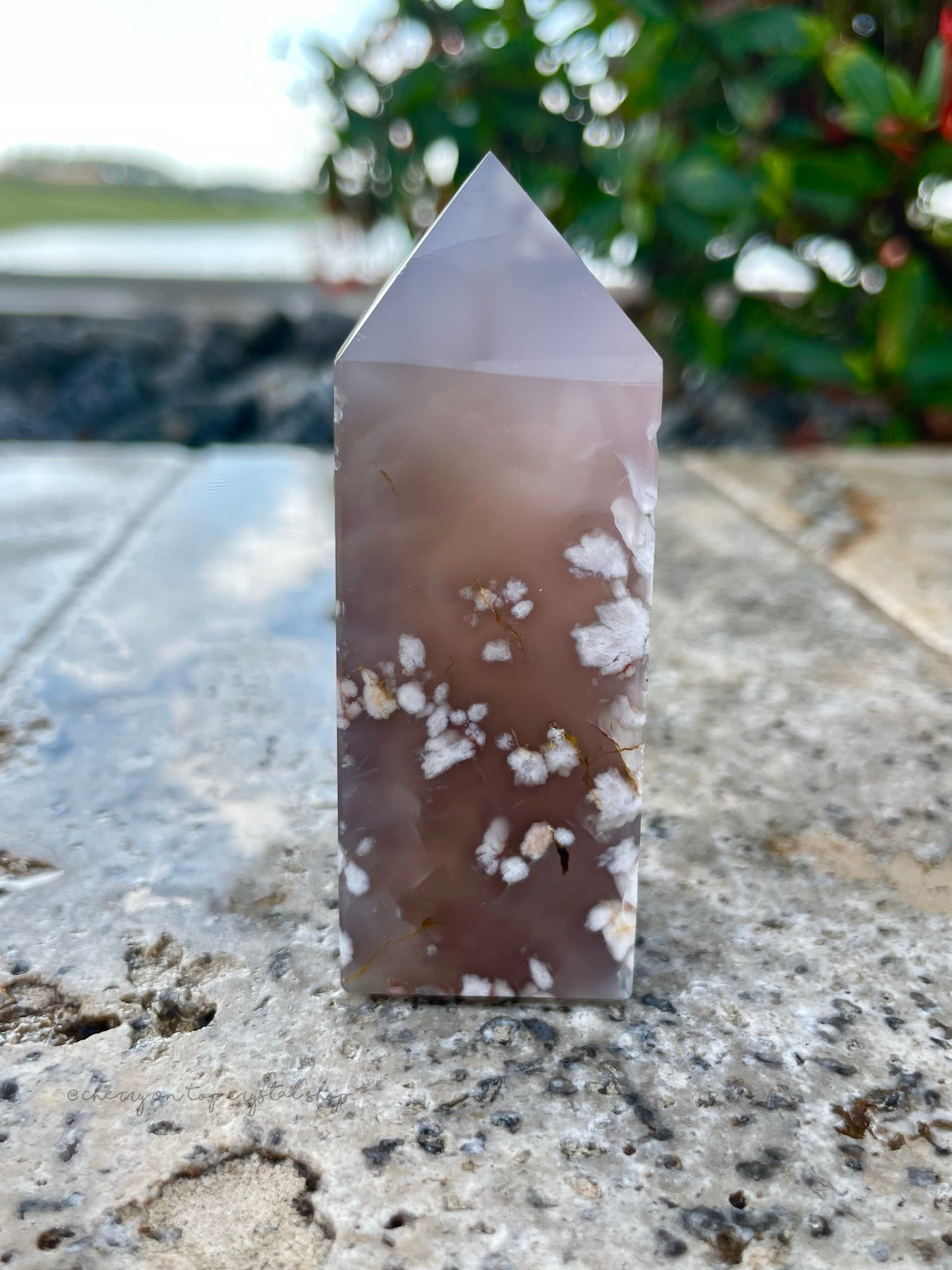 Taupe Flower Agate Tower