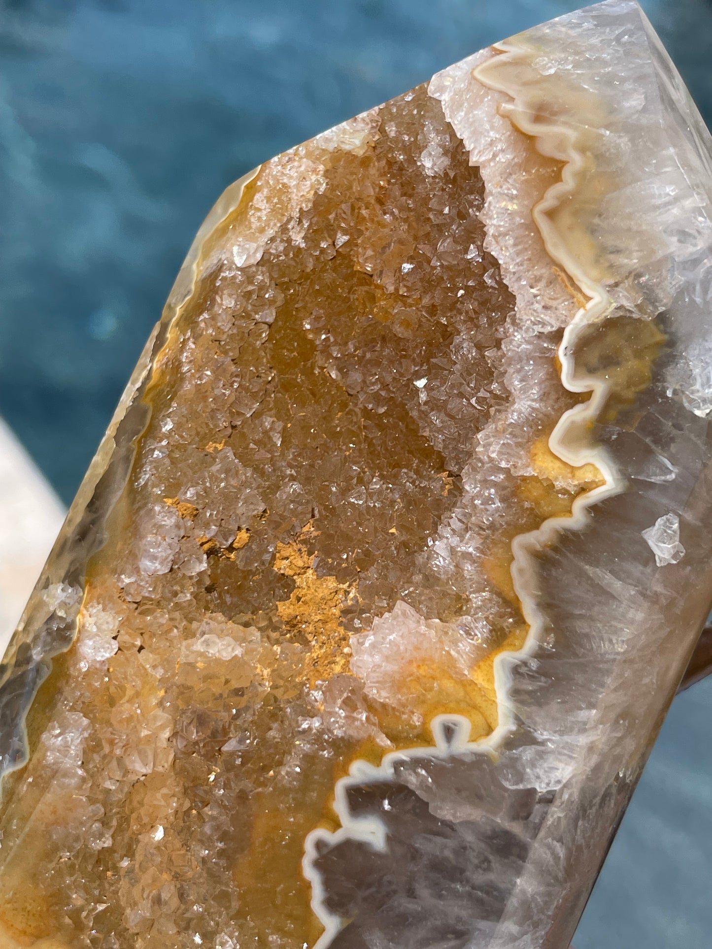 Lightning⚡️ Yellow Agate Tower